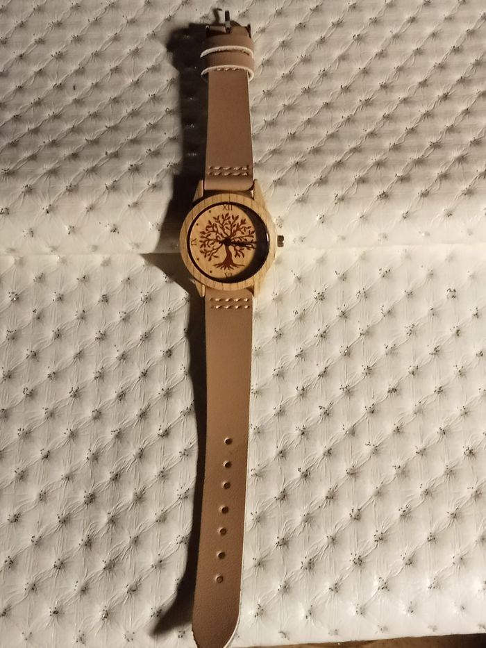 Tres belle montre , pour femme - photo numéro 5