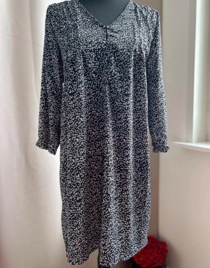 Robe mi longue fluide manches longues 38