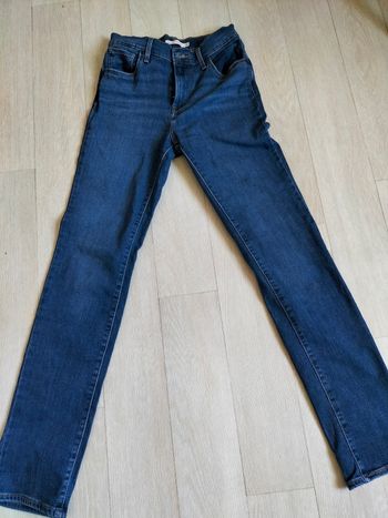 Jean Levi's 724 High rise straight 26 