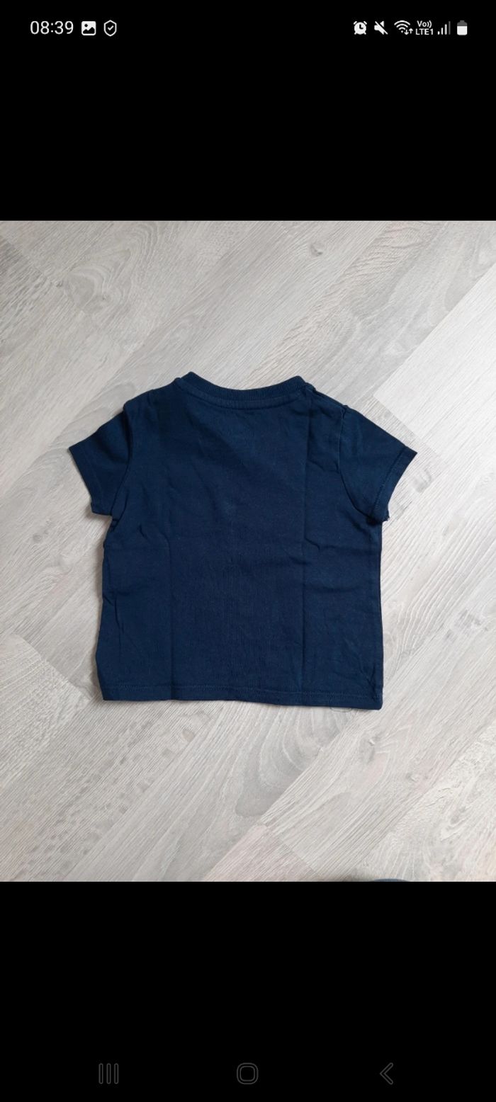 T-shirt 6 mois - photo numéro 3
