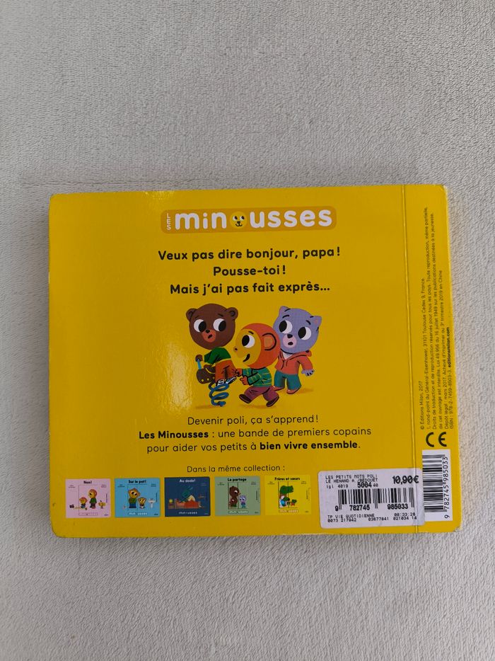 Livre Les petits mots polis Milan - photo numéro 3