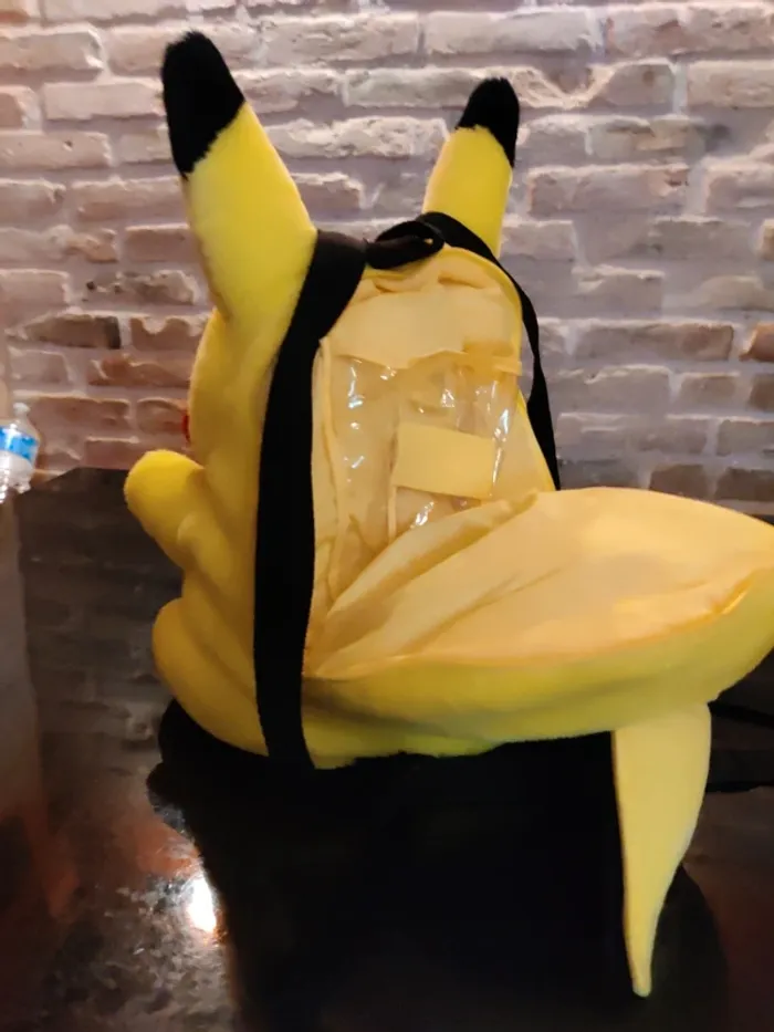 Sac à dos peluche Pokemon Pikachu - photo numéro 5