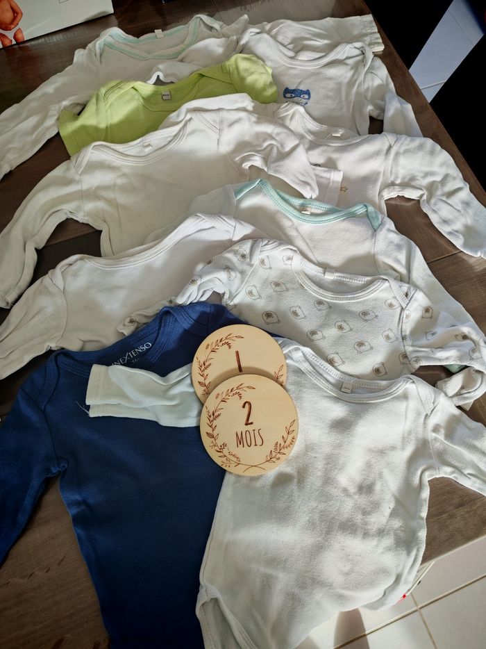 Lot de vêtements garçon en 12mois - photo numéro 10