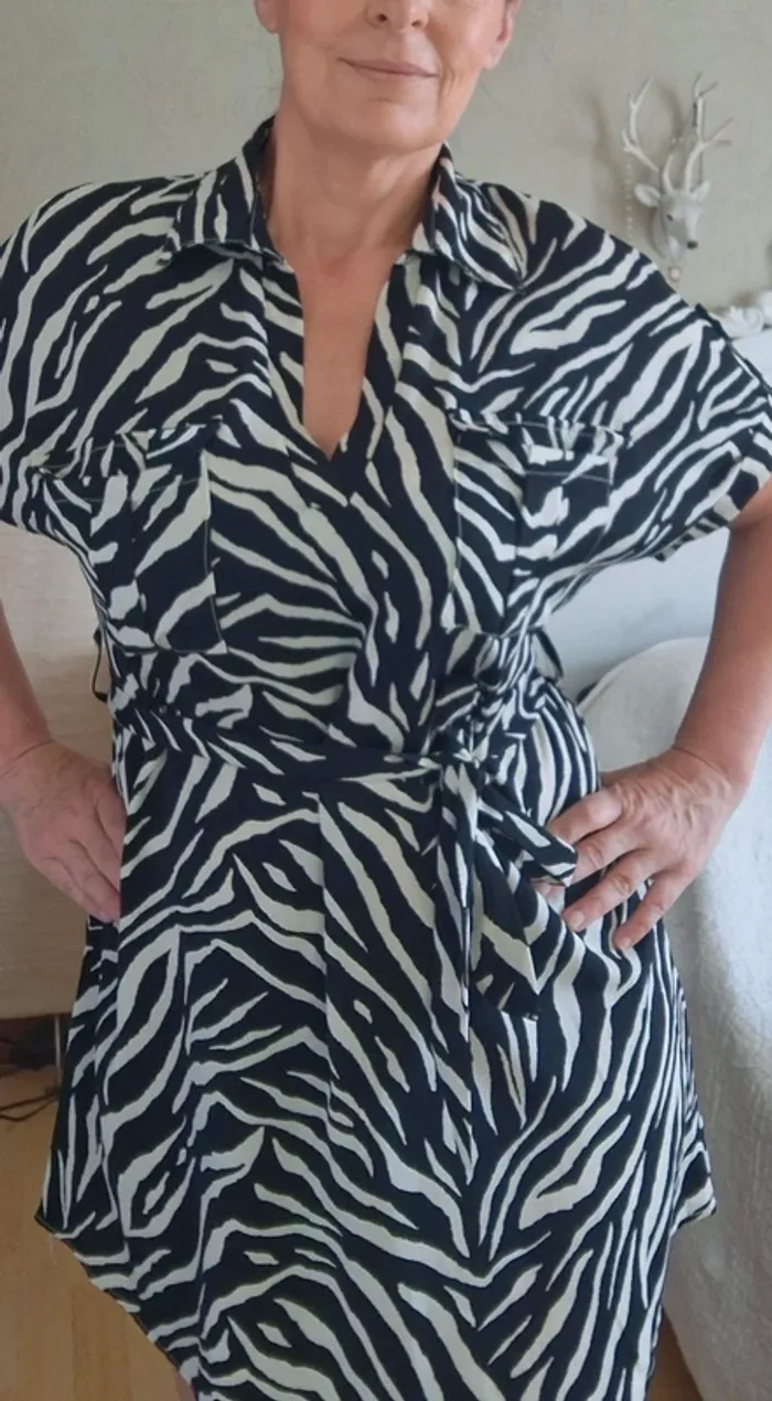 Robe imprimé zèbre L/XL - photo numéro 2