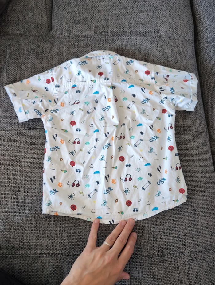 Jolie chemise manches courtes - photo numéro 3