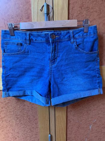 Short en jean taille 40