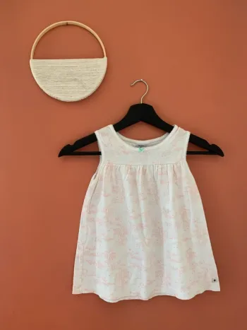 🌸 Débardeur blanc à motifs rose pâle – Petit Bateau – 6 ans