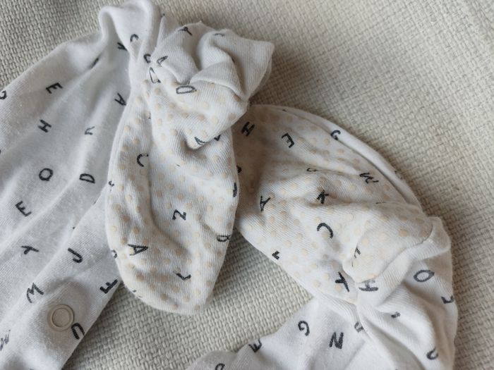 Pyjama 12/ 18 mois - photo numéro 5