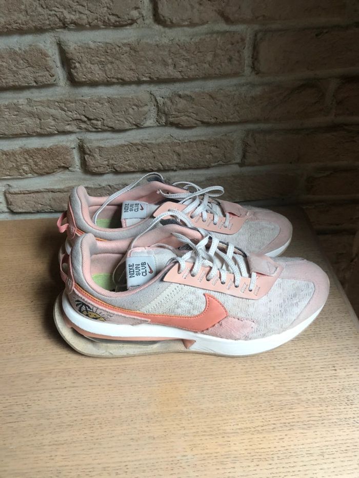 Basket Nike taille 40 très bon état - photo numéro 3