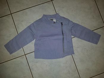 Très jolie veste mis saison
