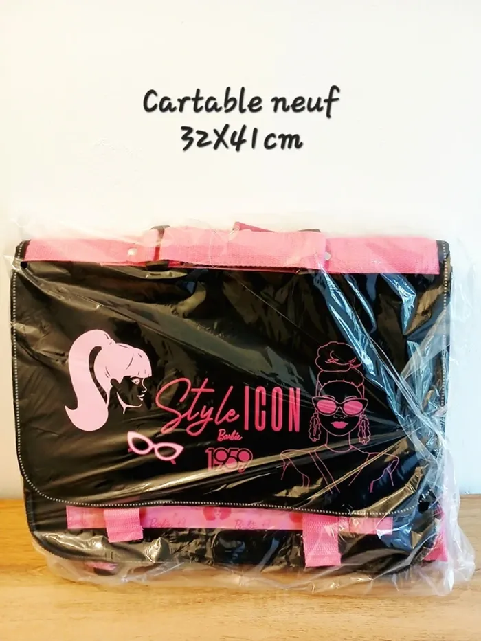 Barbie Cartable / Sac à dos 32x41cm