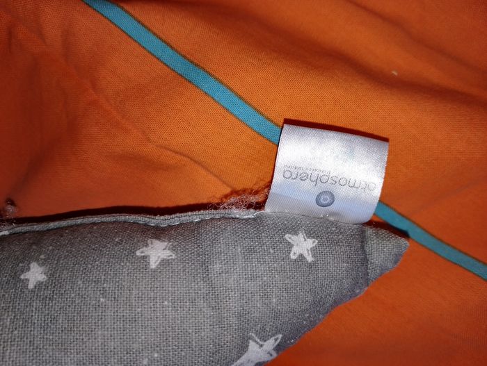 Coussin en forme de lune
Clair de LUNE
Atmosphère kid's - photo numéro 2