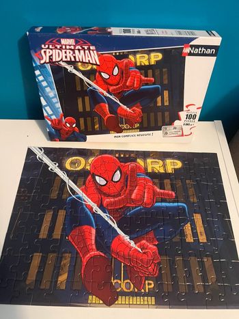 Puzzle 100 pièces Spiderman