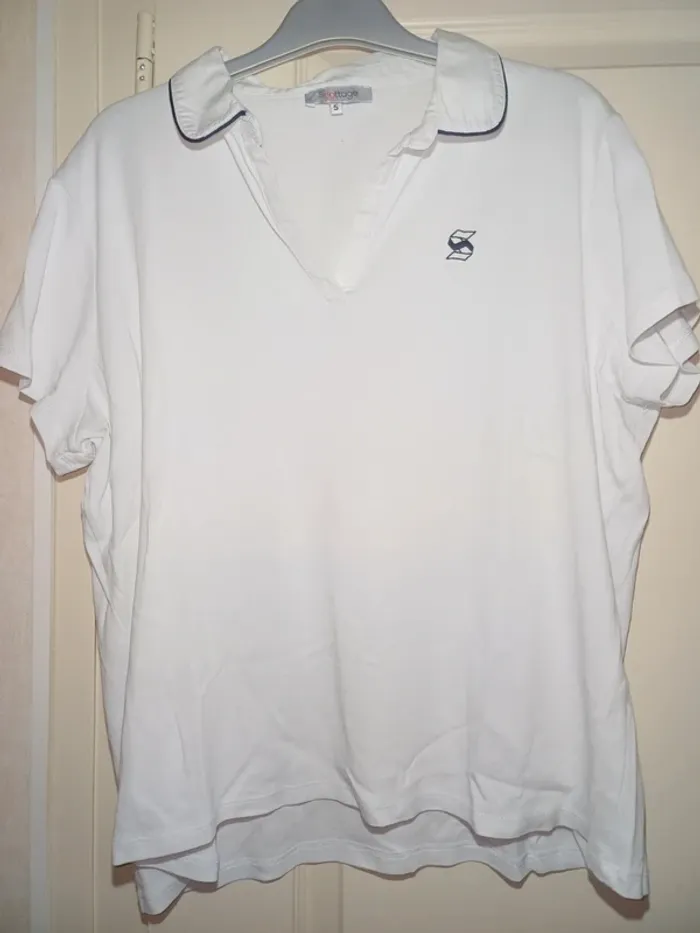 Polos Scottage