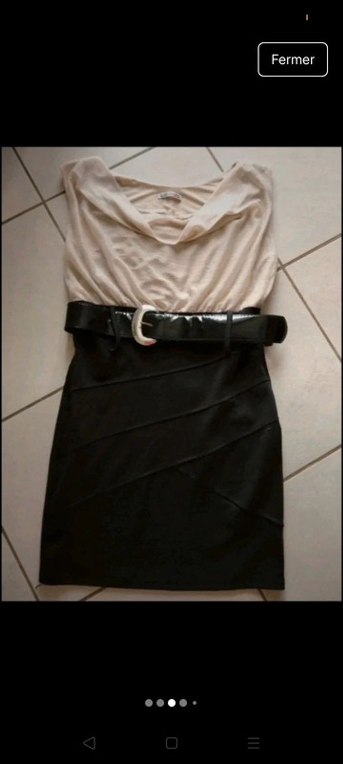 Lot de 3 Robes . Femme. Saison été.
taille 36 - photo numéro 7