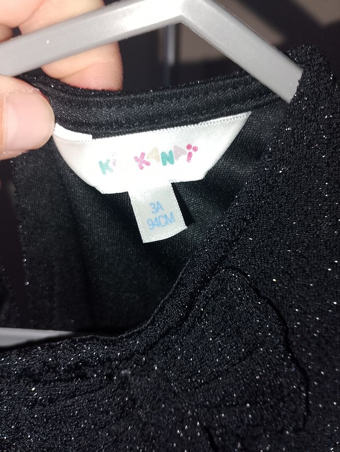 Robe noir effets brillant - photo numéro 8