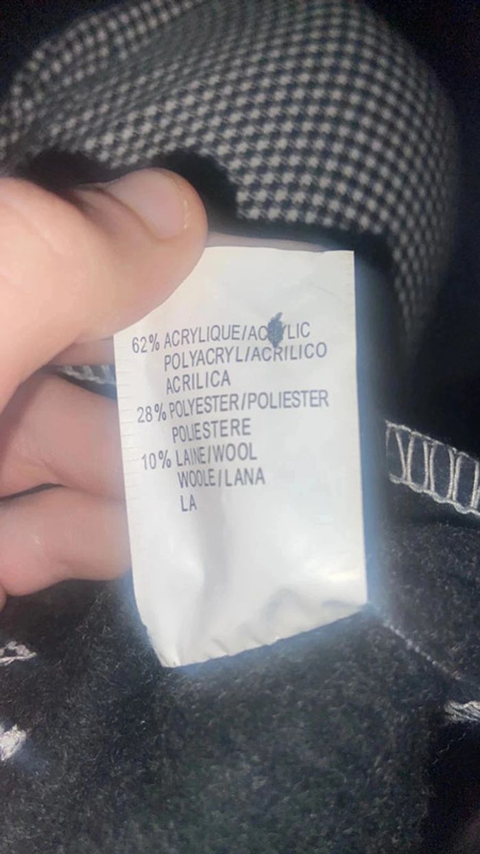 Petit menteau tout doux - photo numéro 3