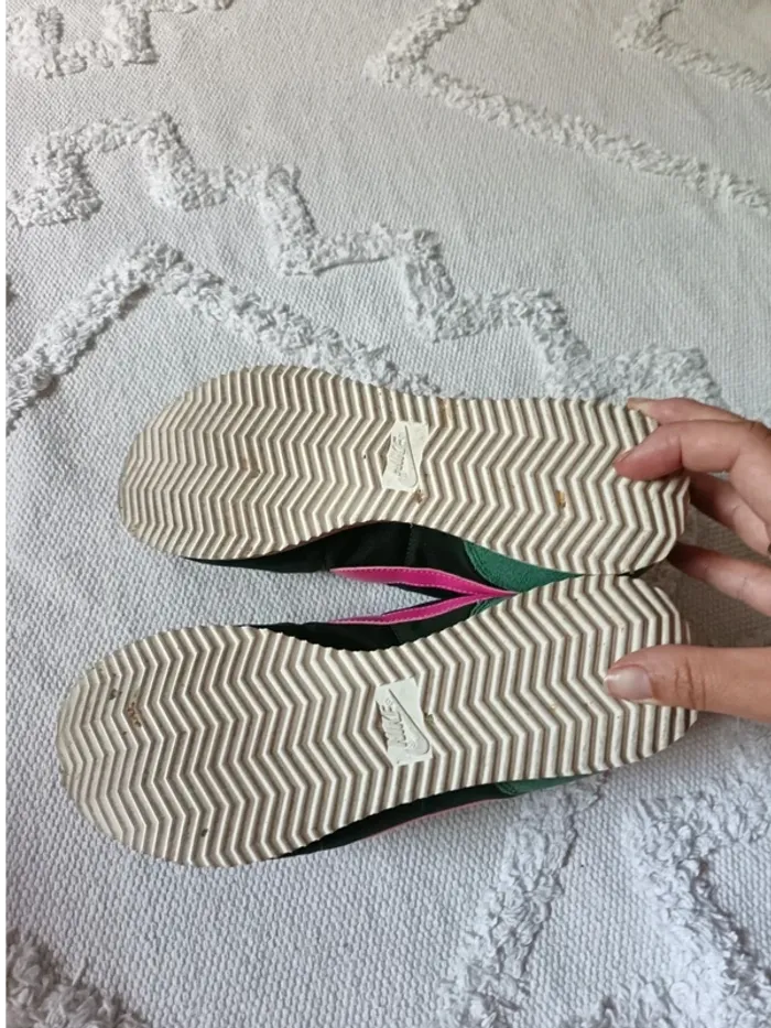 Baskets Cortez Nike vert et rose - photo numéro 5