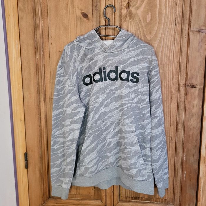 Pull addidas Femme gris 15-16 ans