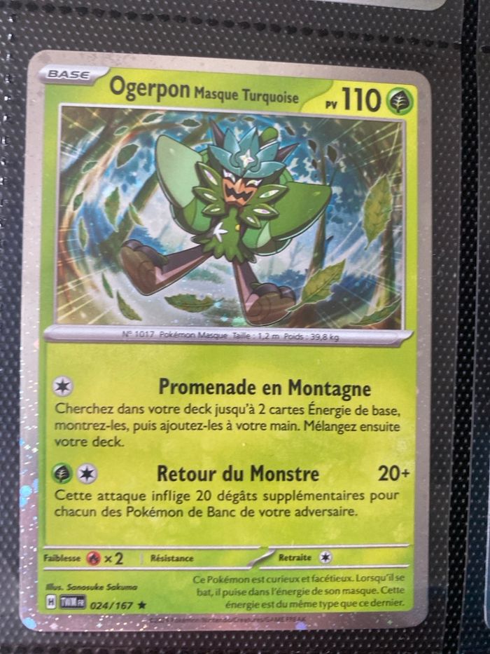 Carte Pokémon holographique neuf