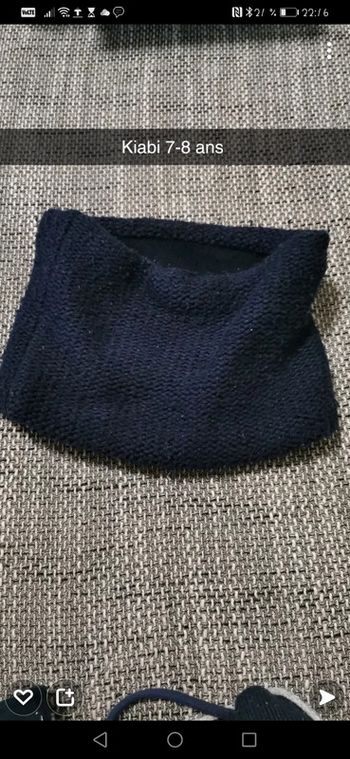 Cache cou tour de cou