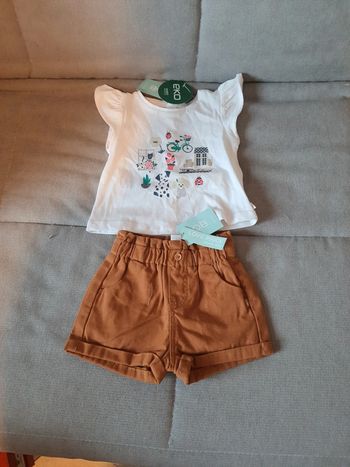 Ensemble Obaïbi taille 3 mois  tee-shirt et short neuf avec étiquettes