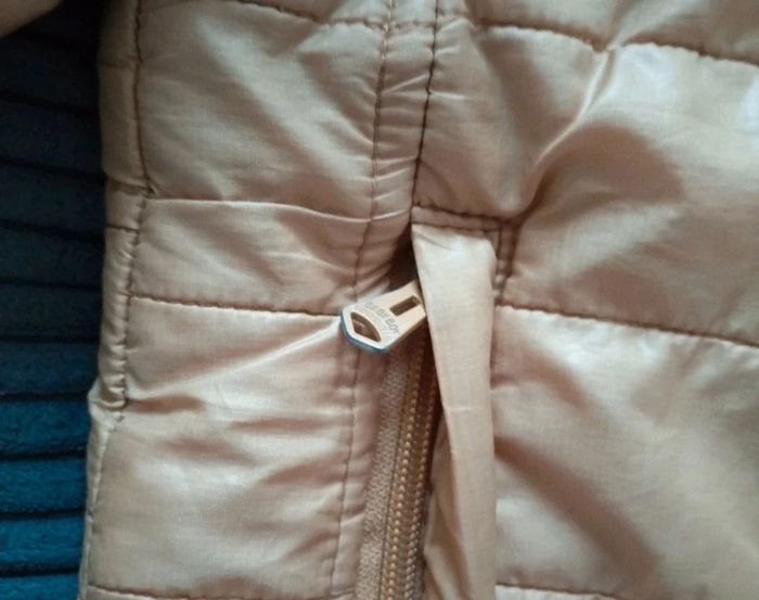 Manteau leger fouré 18 mois - photo numéro 3