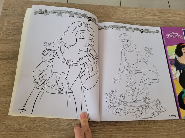 Lot de 2 livres de coloriages Disney - photo numéro 8
