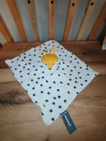 Renard orange pois noir orchestra