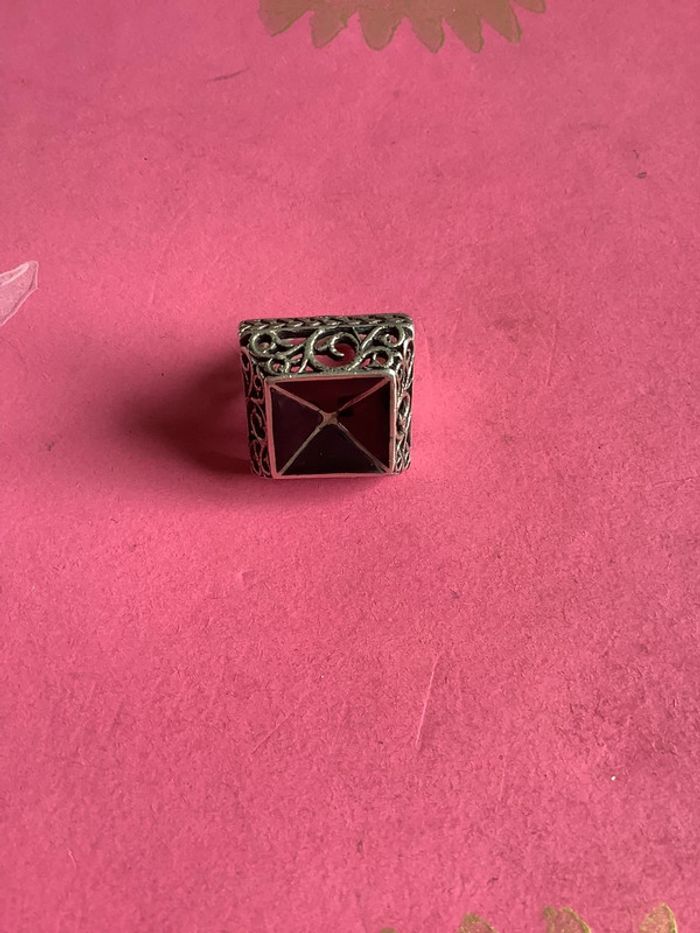 Bague ethnique métal argenté et émail noir taille 54