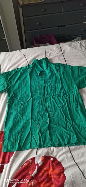Chemisier mc vert t. 42