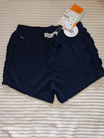Short boboli 8 ans neuf 