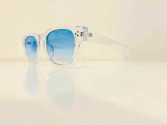 Lunette de soleil mixte transparente verres bleus dégradés UV protection taille moyenne - photo numéro 6