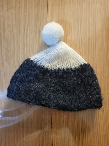 Bonnet en laine 1 an et +