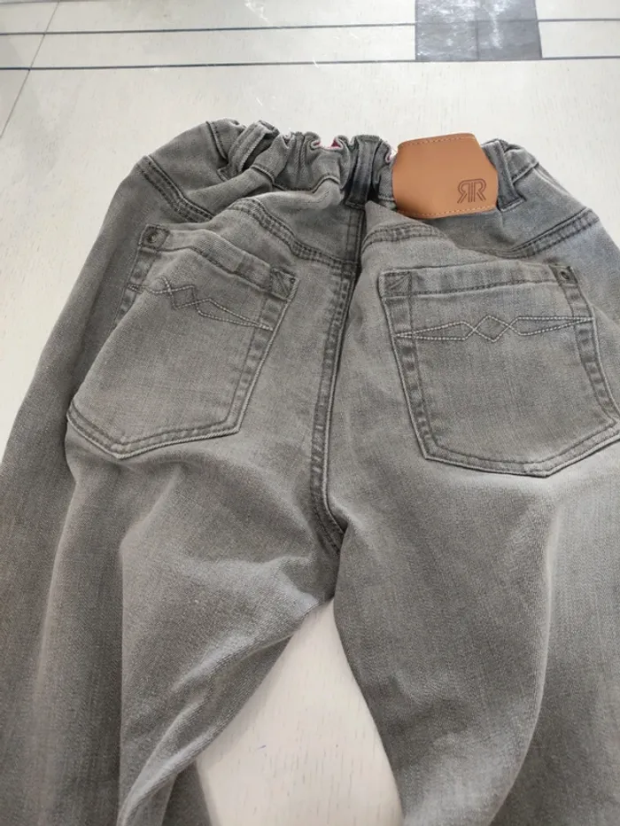 Jean gris La Redoute – 12 ans – Très bon état comme neuf - photo numéro 6