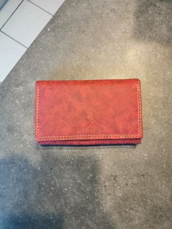 Très joli porte monnaie portefeuille