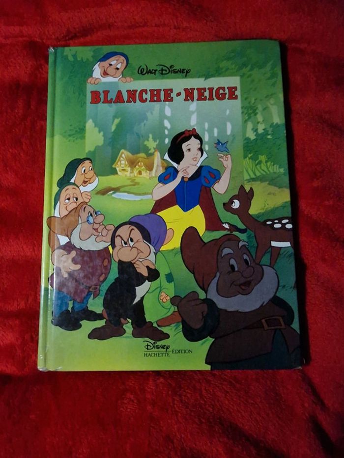 Livre blanche neige