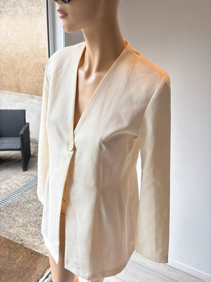 Veste blanche les capricieuses - photo numéro 4