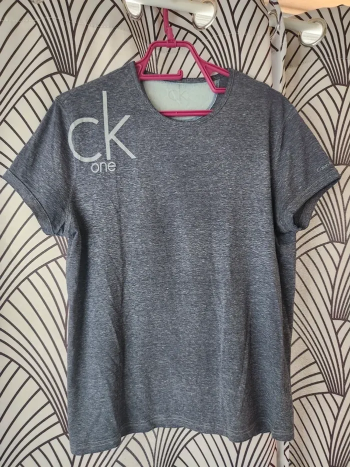 Tee-shirt