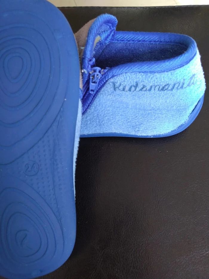 Chaussons taille 24 - photo numéro 2