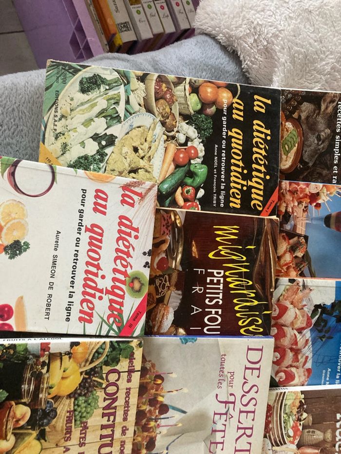 Lot de 11 livres de cuisine - photo numéro 4