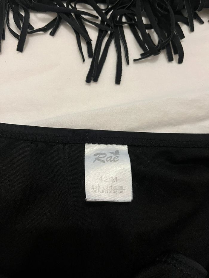 Maillot de bain noir détails flashy - photo numéro 4