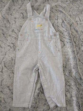 Salopette taille 18 mois