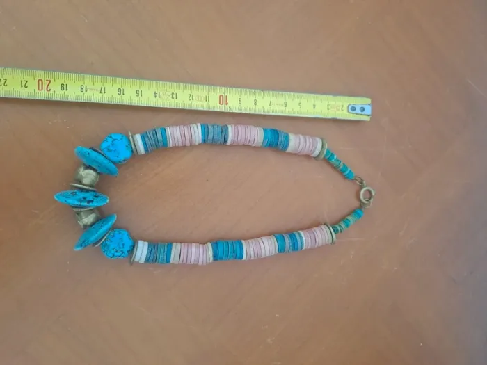 Collier ras du cou rose et bleu - photo numéro 6