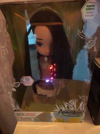Poupée animators disney lumineuse édition limitee