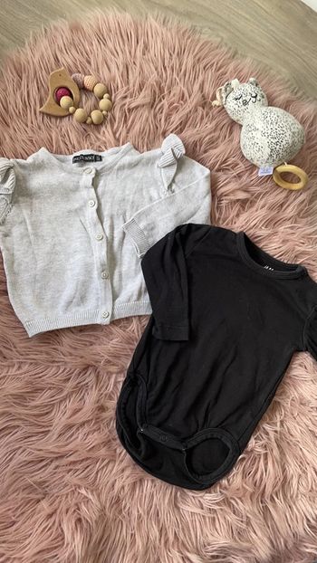 Ensemble bodie et gilet 6 mois
