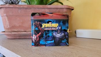 Boîte en métal spiderman 2008