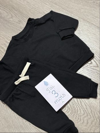 3 ensemble jogging