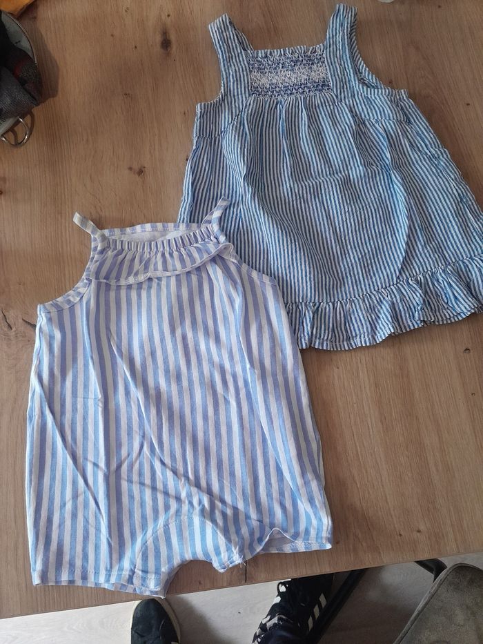 Robe et barboteuse