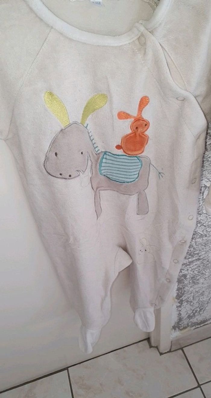 Lot 3 pyjamas 12 mois